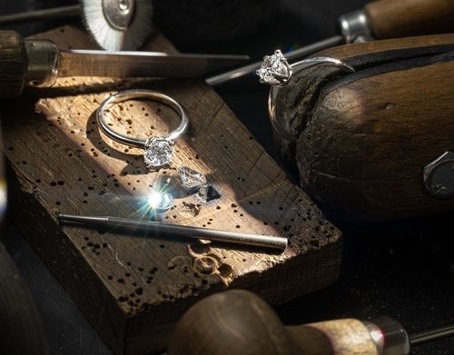 EXKLUZIVNÍ NABÍDKA NA PŘÍRODNÍ DIAMANTY