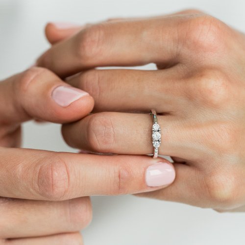Zásnubní prsten LOVE 039