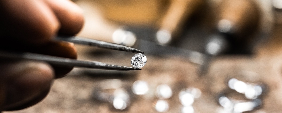 Laboratorní diamanty ve šperkařství jako alternativa pravých diamantů